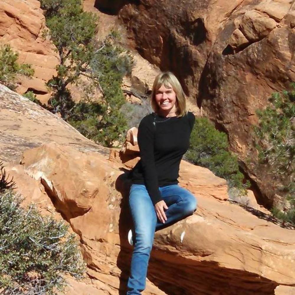 Meet your Posher, Nina